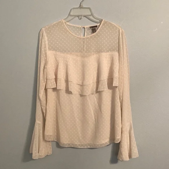 Chelsea 28 cream swiss dot sheer ruffle blouse size M - Picture 1 of 4